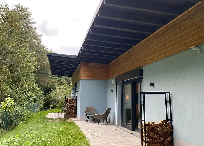 Luxurioeses Rollstuhlgerechtes Ferienapartment A1 Mit Umzaeunten Garten, 65qm