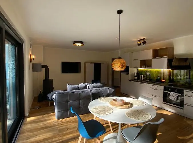 Luxurioeses Rollstuhlgerechtes Ferienapartment A1 Mit Umzaeunten Garten, 65qm Apartment