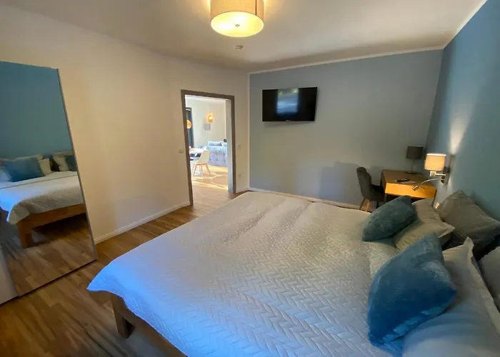 Luxurioeses Rollstuhlgerechtes Ferienapartment A1 Mit Umzaeunten Garten, 65qm Apartment Amtsberg